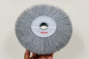 BÁNH CƯỚC THÉP TRẮNG 200X20X25X0.3